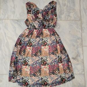 Jessica Simpson Patchwork LookMulticolor Floral Midi Dress